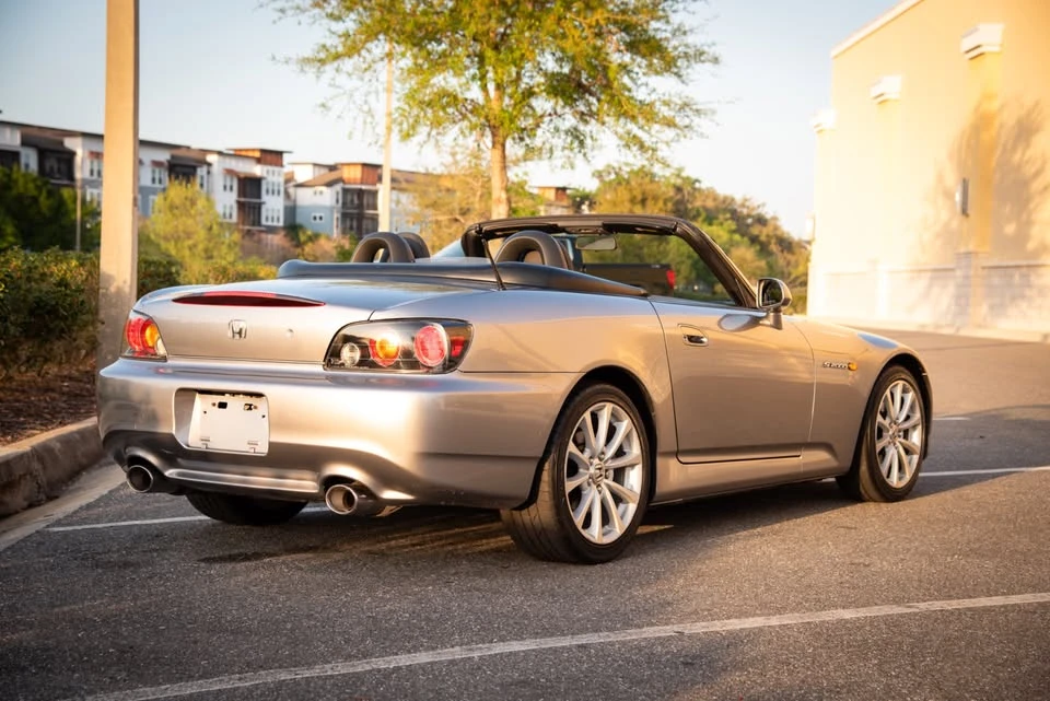 2006 Honda AP2 S2000 - Image 3 of 19