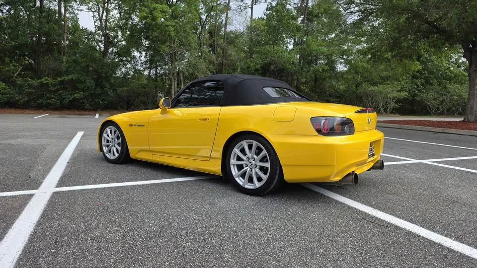 2006 Honda AP2 S2000 - Image 2 of 17