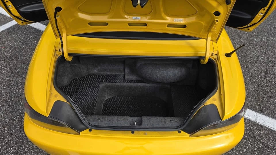 2006 Honda AP2 S2000 - Image 13 of 17