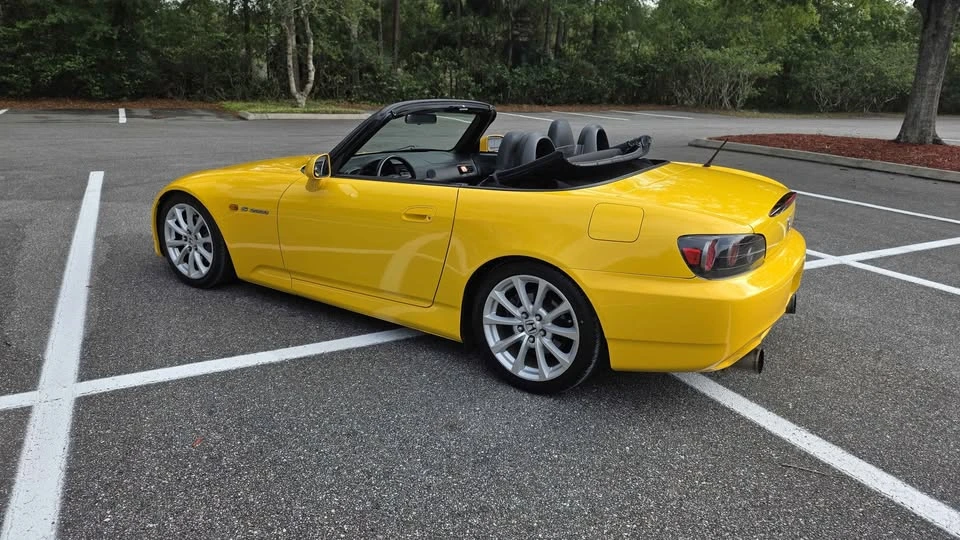 2006 Honda AP2 S2000 - Image 15 of 16
