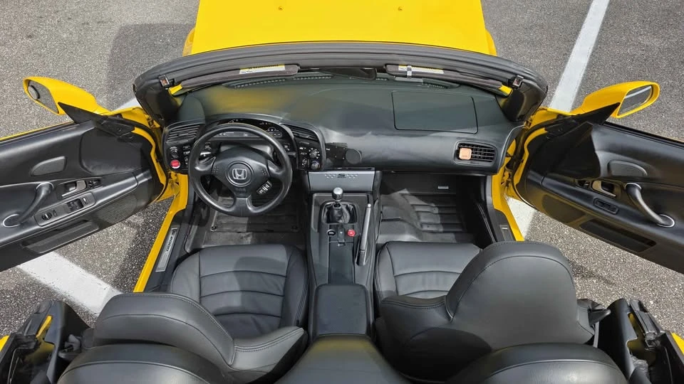 2006 Honda AP2 S2000 - Image 12 of 16