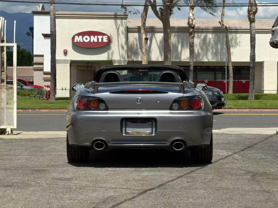 2006 Honda AP2 S2000 - Image 2 of 9