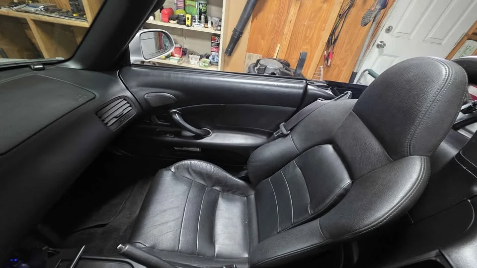2006 Honda AP2 S2000 - Image 9 of 17