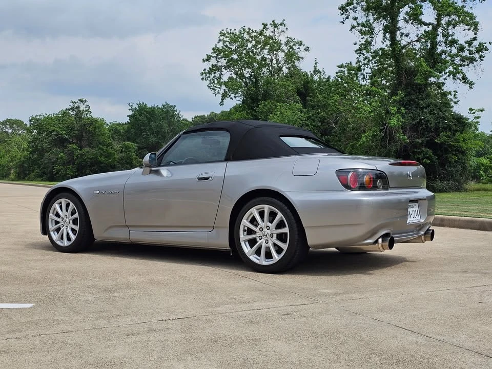 2006 Honda AP2 S2000 - Image 2 of 20