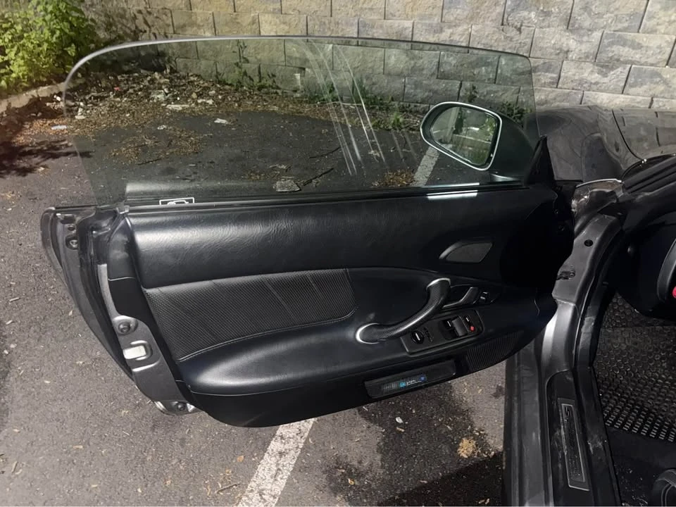 2006 Honda AP2 S2000 - Image 10 of 19