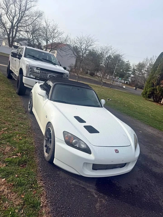 2006 Honda AP2 S2000 - Image 2 of 16