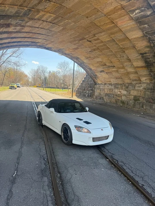 2006 Honda AP2 S2000 - Image 3 of 17