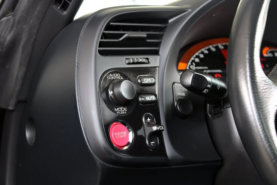 2006 Honda AP2 S2000 - Image 11 of 17