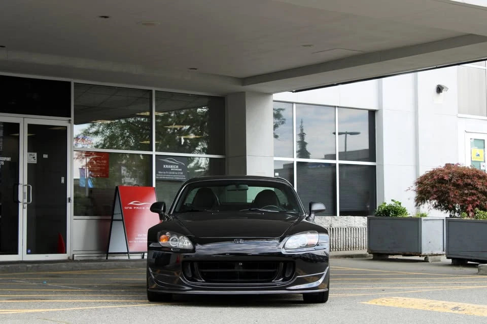 2006 Honda AP2 S2000 - Image 2 of 17