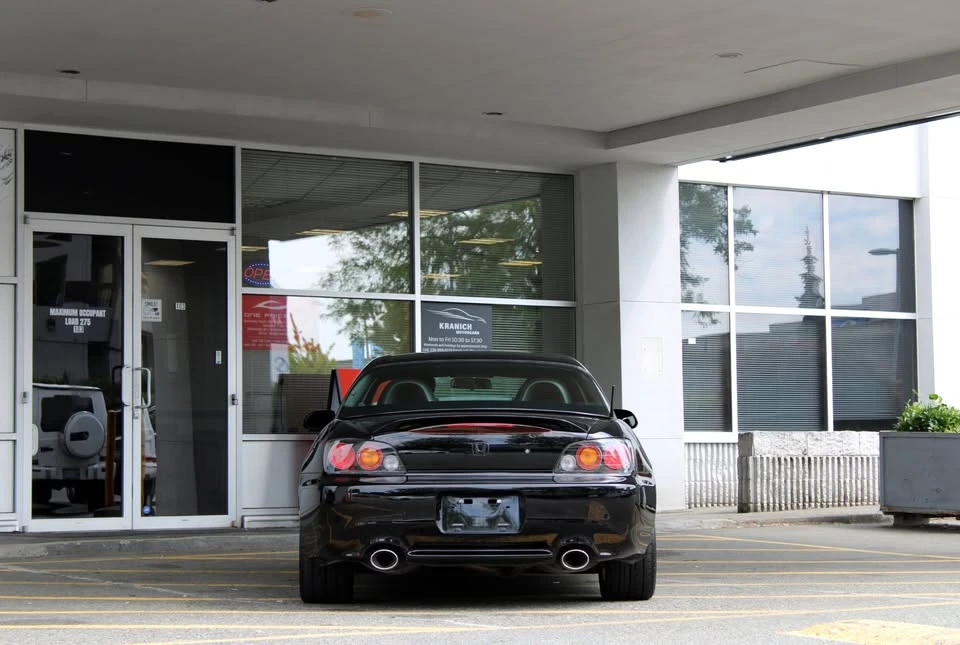 2006 Honda AP2 S2000 - Image 3 of 17