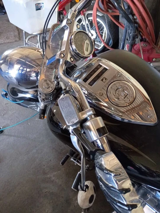 2006 Honda Motorcycles - Image 2 of 4