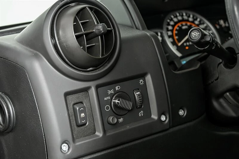 2006 Hummer Hummer H2 - Image 23 of 31