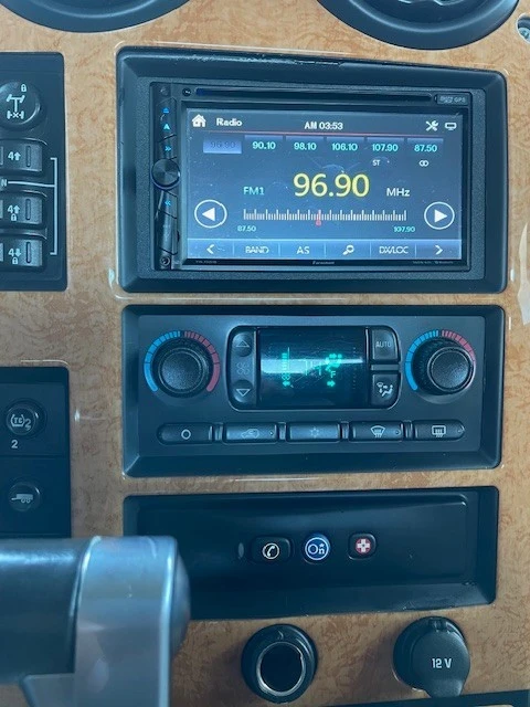 2006 Hummer Hummer H2 - Image 18 of 19
