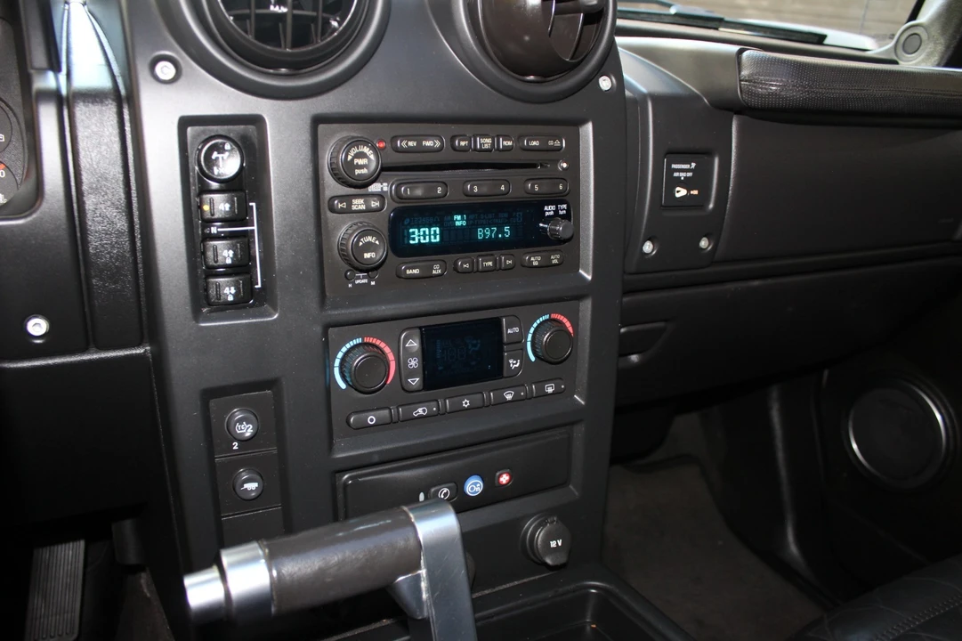 2006 Hummer Hummer H2 - Image 14 of 21