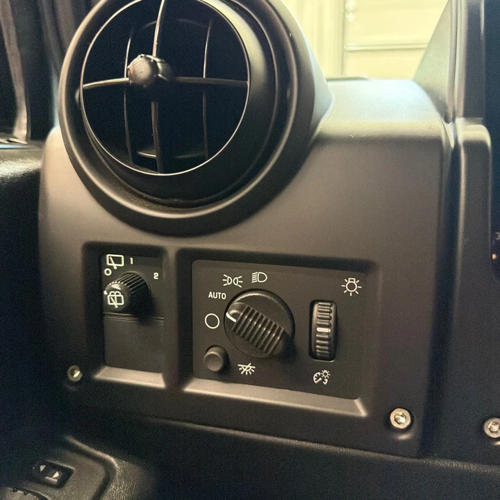 2006 Hummer Hummer H2 - Image 18 of 28