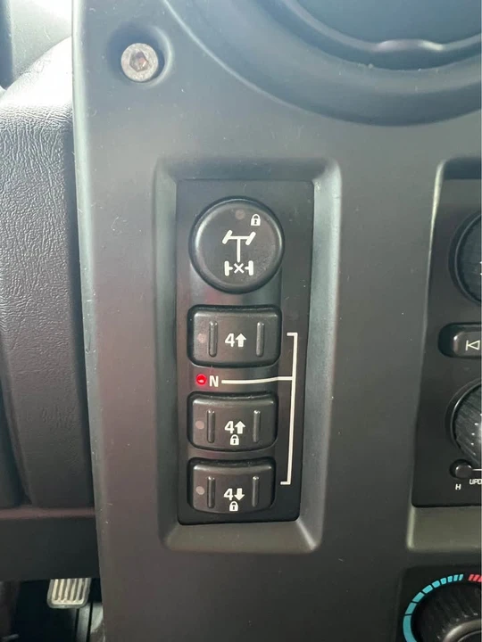 2006 Hummer Hummer H2 - Image 15 of 15