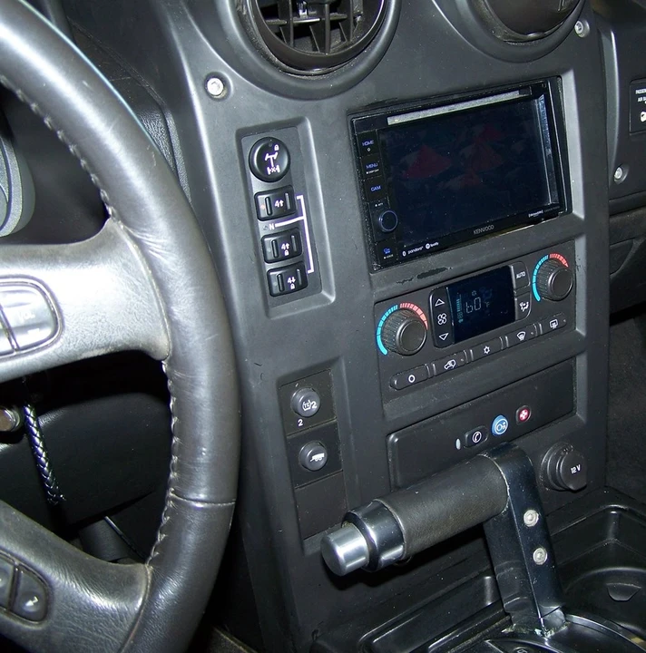 2006 Hummer Hummer H2 - Image 11 of 31