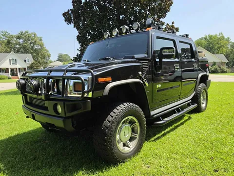 2006 Hummer H2 SUT Sport Utility Pickup 4D 3 ft