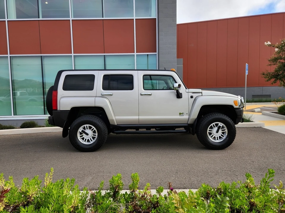 2006 Hummer Hummer H3 - Image 8 of 31