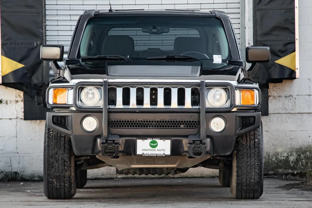 2006 Hummer Hummer H3 - Image 2 of 31