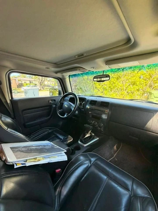 2006 Hummer Hummer H3 - Image 10 of 12