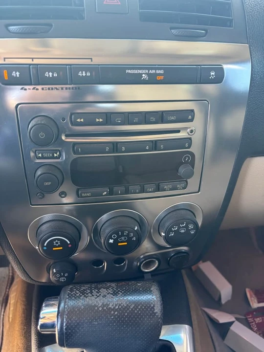 2006 Hummer Hummer H3 - Image 12 of 12