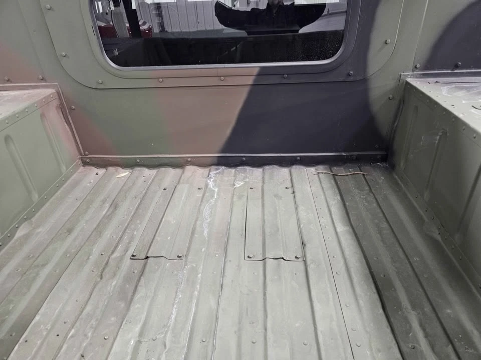 2006 Hummer HMMWV - Image 5 of 7