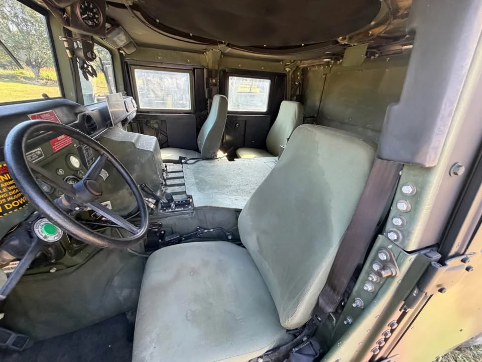 2006 Hummer HMMWV - Image 10 of 19