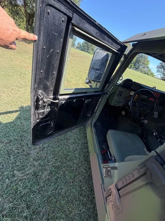2006 Hummer HMMWV - Image 9 of 19