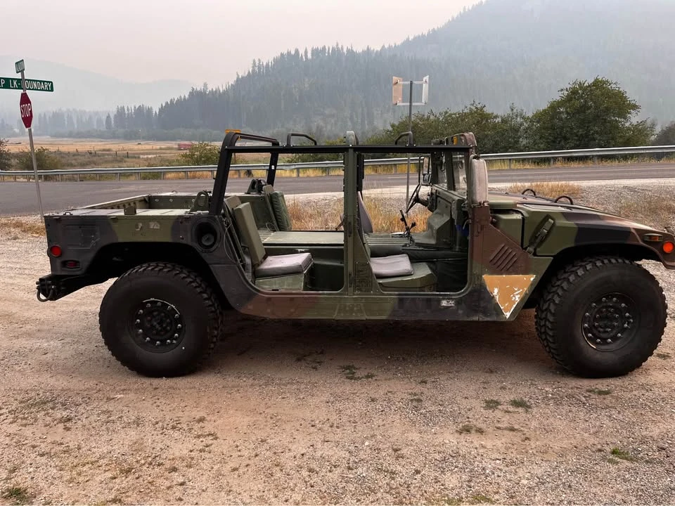 2006 Hummer HMMWV - Image 2 of 9