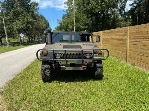 2006 Hummer M1114