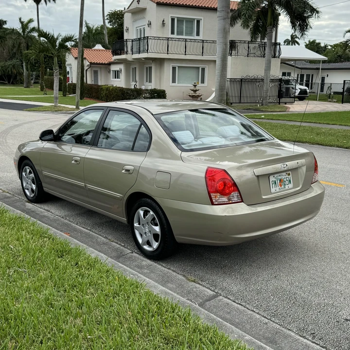 2006 Hyundai Elantra - Image 8 of 12