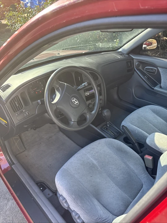 2006 Hyundai Elantra - Image 6 of 7