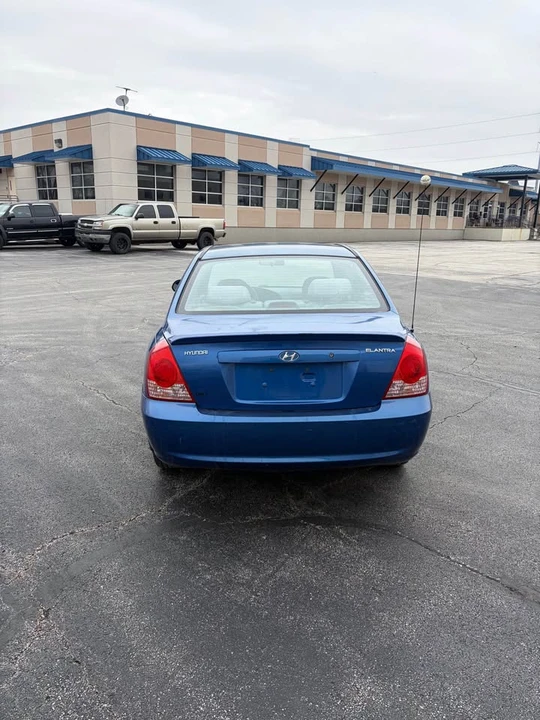 2006 Hyundai Elantra - Image 3 of 7