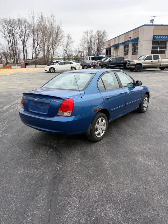 2006 Hyundai Elantra - Image 4 of 7