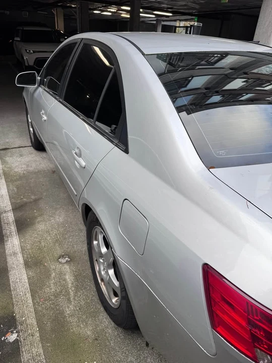 2006 Hyundai Sonata - Image 8 of 10