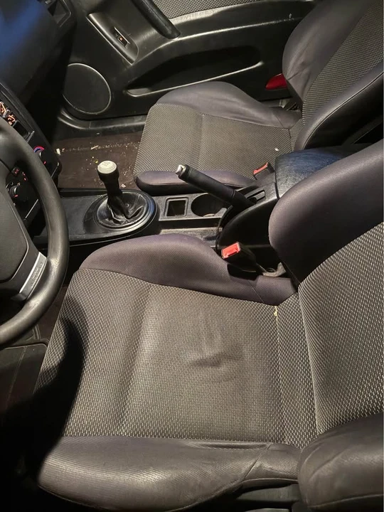 2006 Hyundai Tiburon - Image 7 of 7