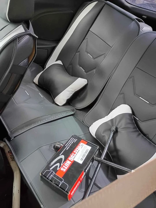 2006 Hyundai Tiburon - Image 7 of 7