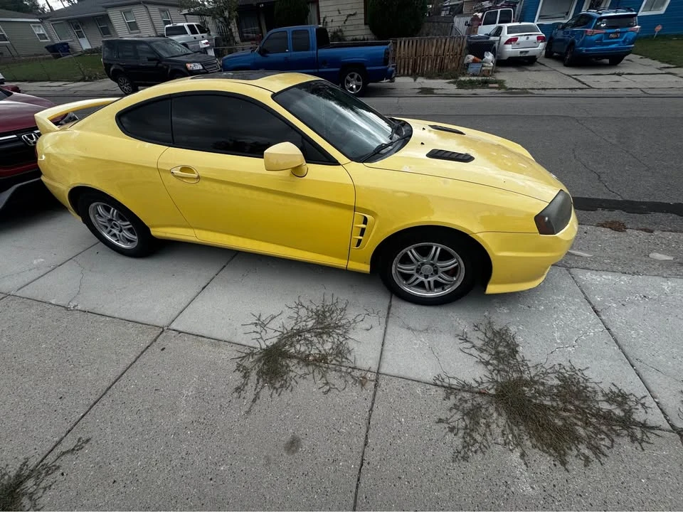 2006 Hyundai Tiburon - Image 3 of 6