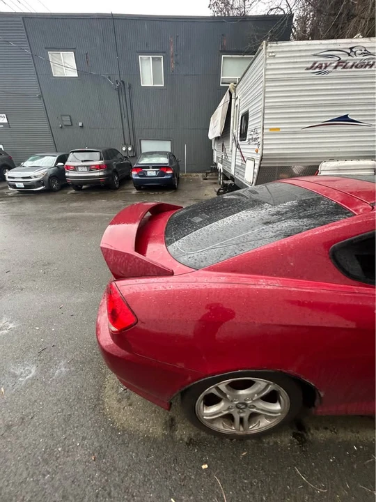 2006 Hyundai Tiburon - Image 4 of 10