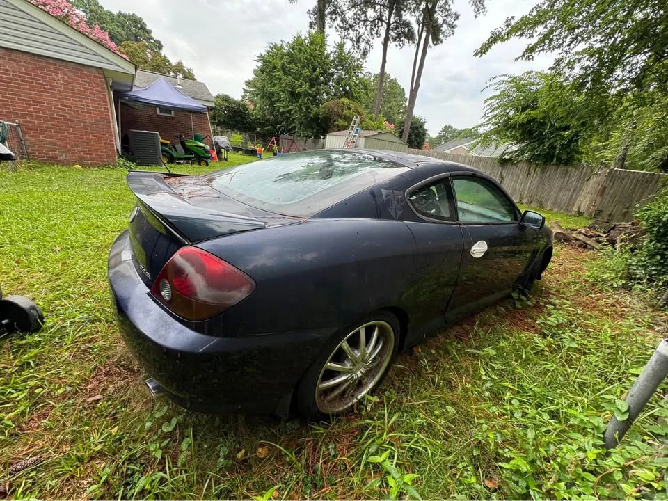 2006 Hyundai Tiburon - Image 7 of 10