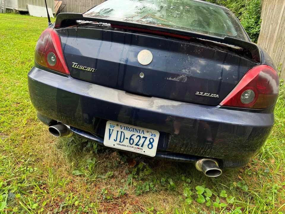 2006 Hyundai Tiburon - Image 8 of 10