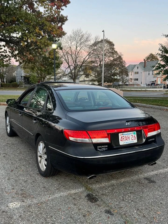 2006 Hyundai Azera - Image 8 of 10