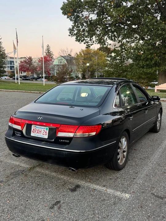 2006 Hyundai Azera - Image 9 of 10