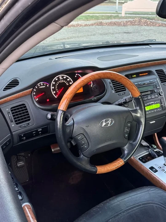 2006 Hyundai Azera - Image 10 of 10