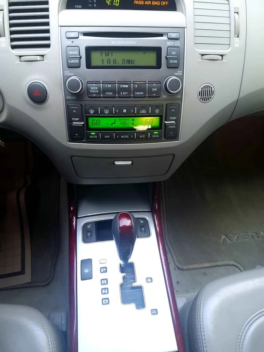 2006 Hyundai Azera - Image 11 of 13