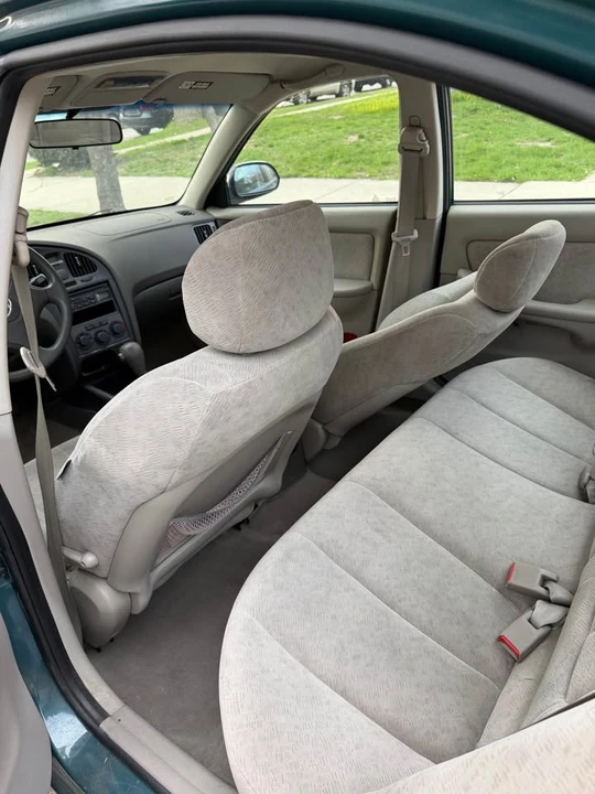 2006 Hyundai Elantra - Image 8 of 8