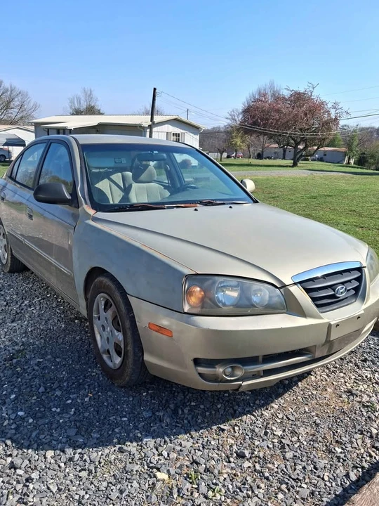 2006 Hyundai Genesis - Image 2 of 3