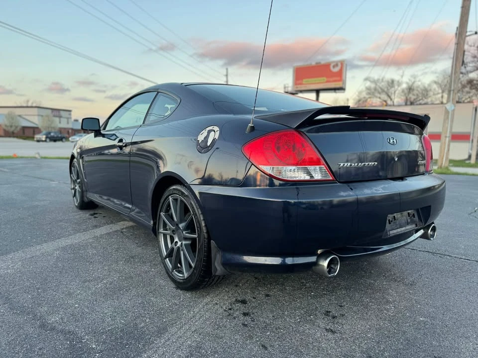 2006 Hyundai Tiburon - Image 8 of 18
