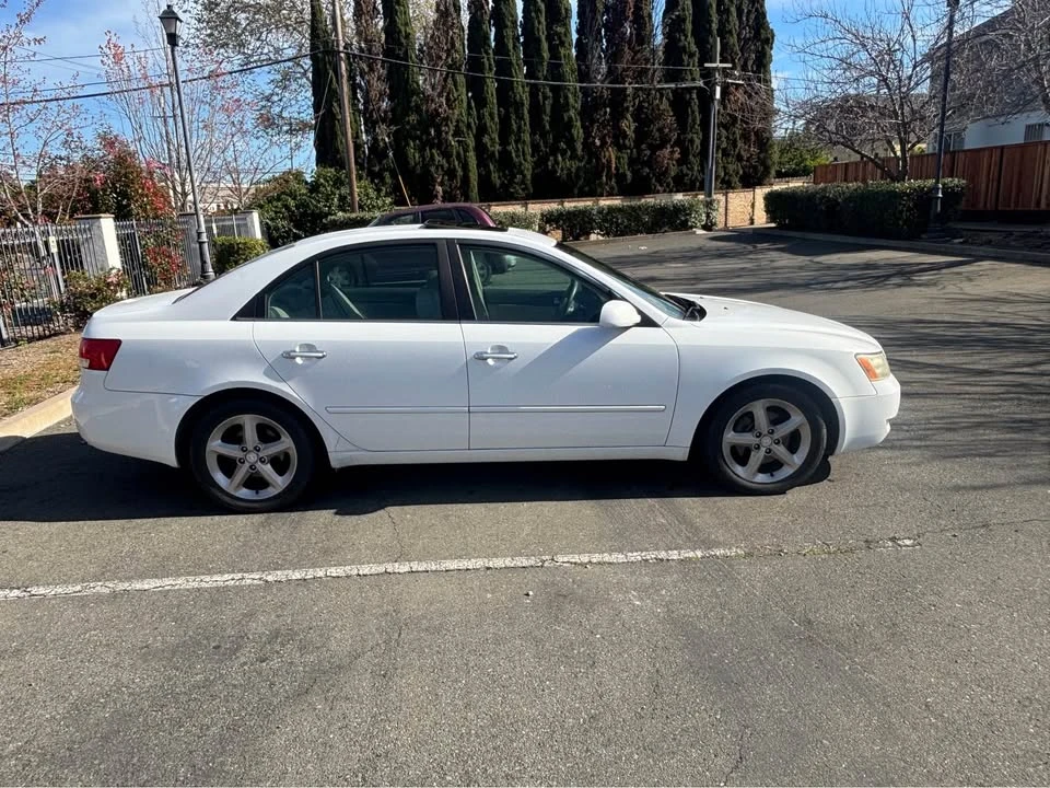 2006 Hyundai Sonata - Image 4 of 8